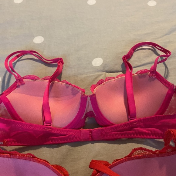 Victoria’s Secret Pink Bras - Picture 3 of 5
